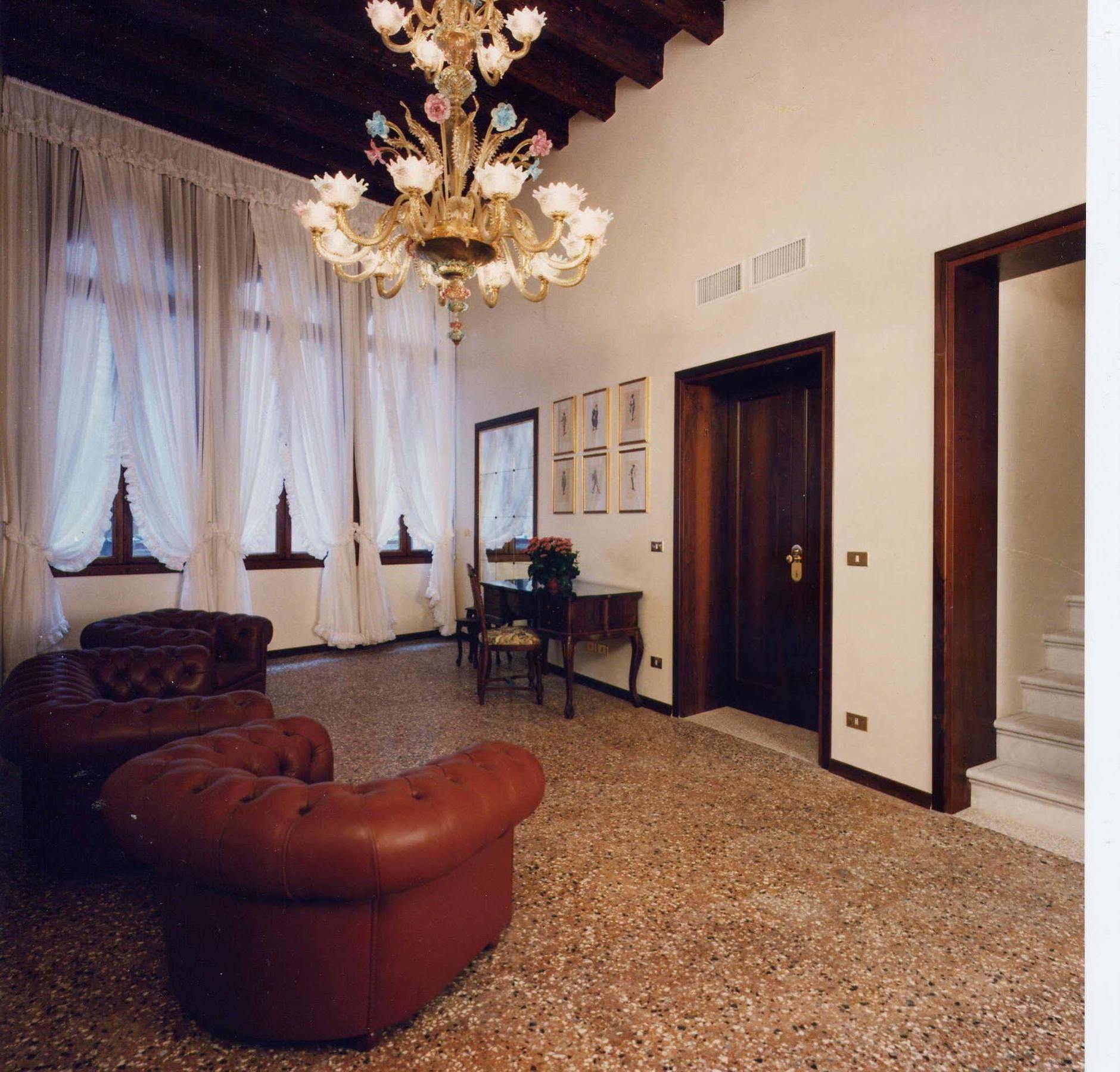 Piccola Fenice 3* Venecia